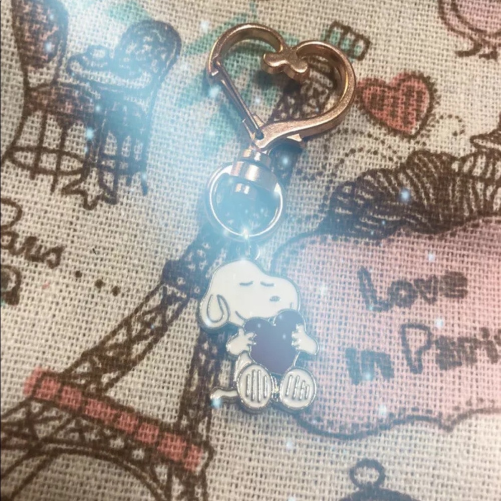 Snoopy keychain heart handmade rose gold